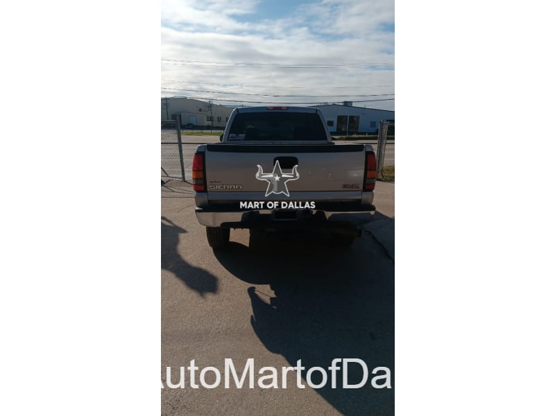 GMC Sierra 2500HD 2005 price 