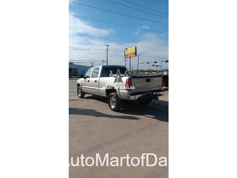 GMC Sierra 2500HD 2005 price 