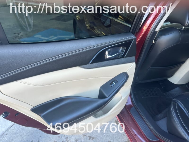 Nissan Maxima 2016 price $17,000 Cash