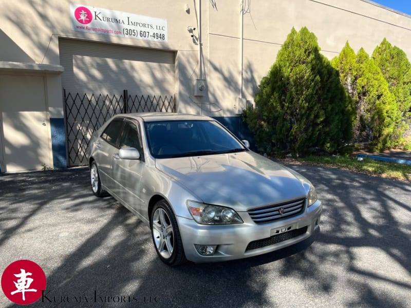 Toyota Altezza 1998 price $14,999