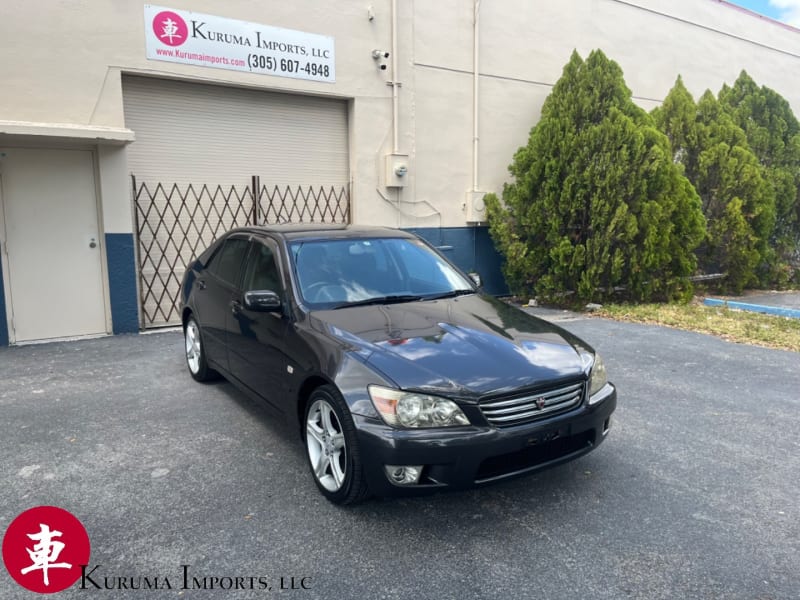 Toyota Altezza 1999 price $27,499