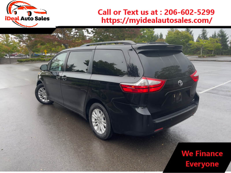 Toyota Sienna 2015 price $16,799