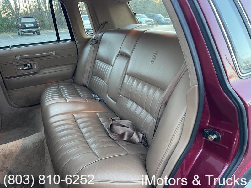 Lincoln Town Car Executive 1994 price $5,800