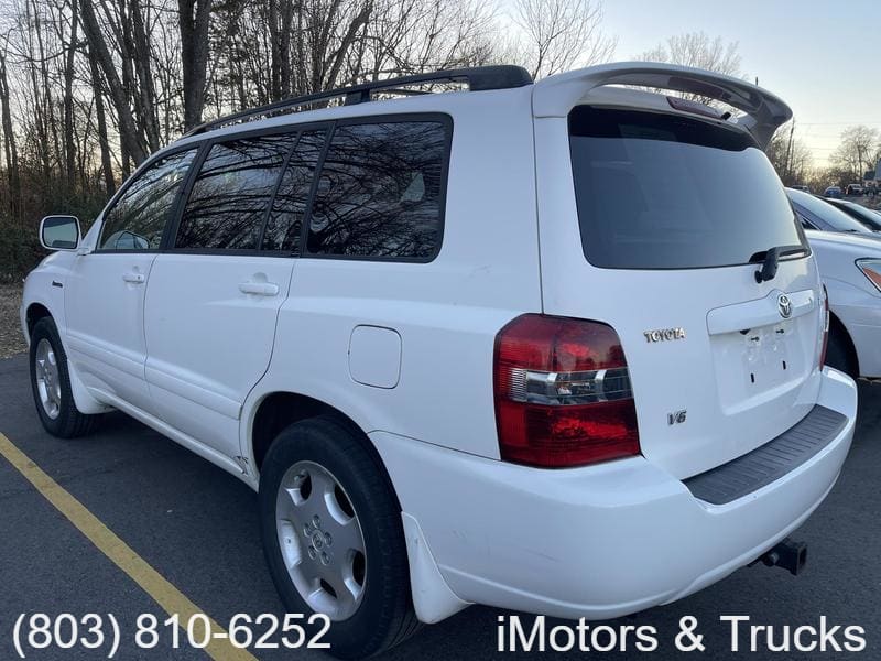 Toyota Highlander 2004 price $5,000