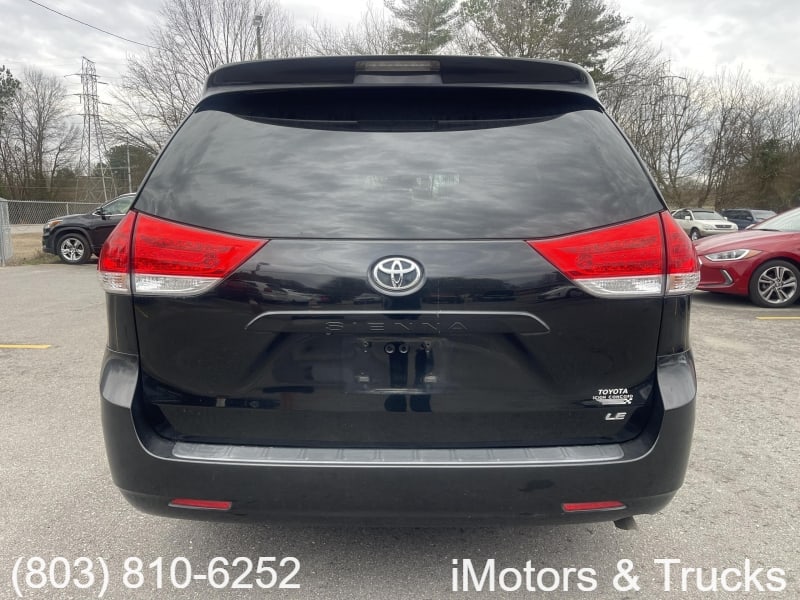 TOYOTA SIENNA 2012 price $7,700