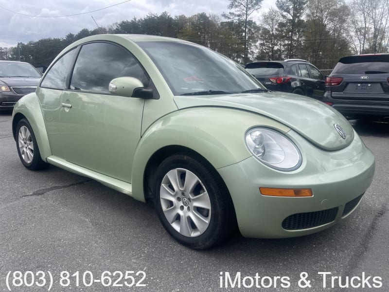 Volkswagen New Beetle 2009 price $4,800