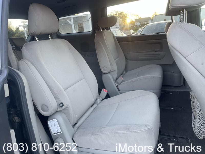 KIA SEDONA 2015 price $7,300