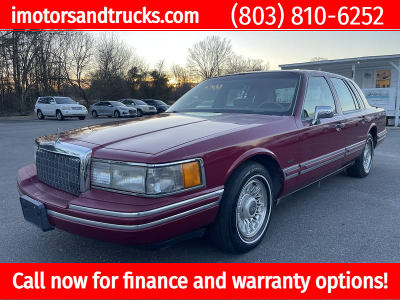 Lincoln Town Car Executive 1994 price $5,800