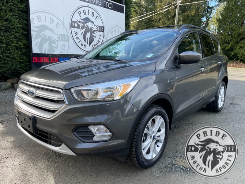 Ford Escape 2018 price $18,999