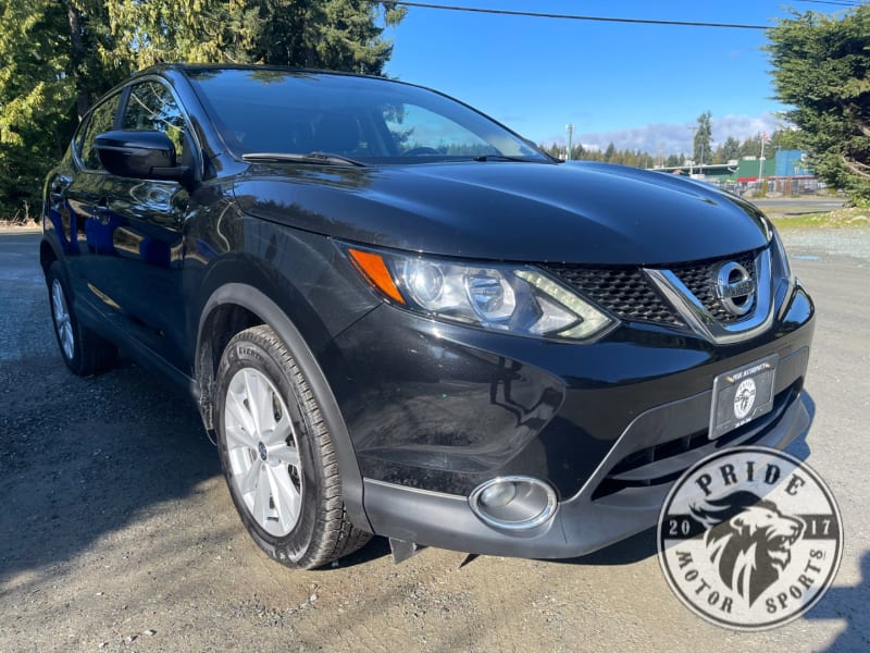 Nissan Rogue Sport 2017 price $14,999