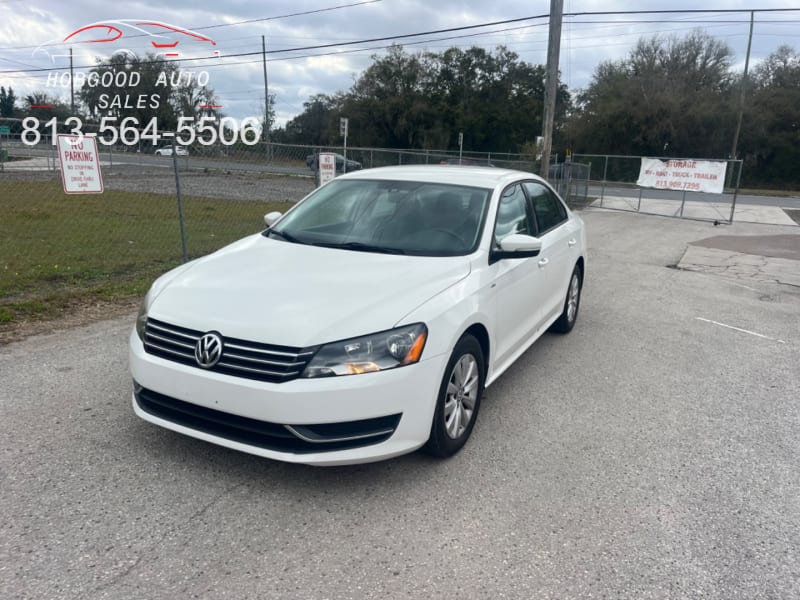 Volkswagen Passat 2014 price $5,995