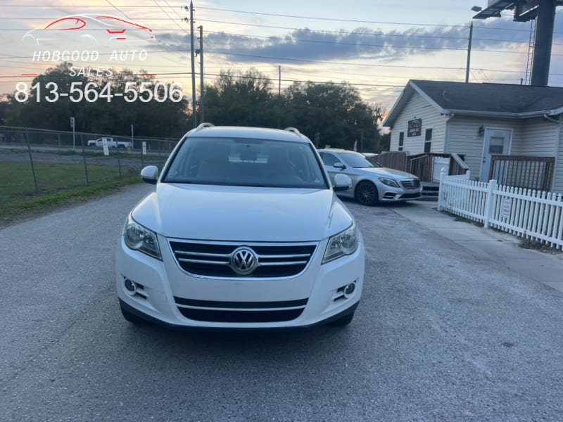 Volkswagen Tiguan 2011 price $6,500