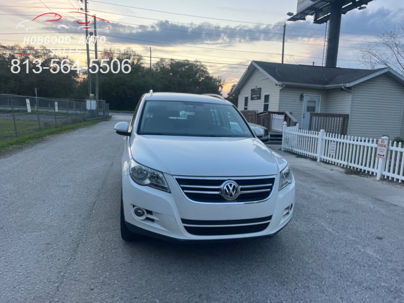 Volkswagen Tiguan 2011 price $6,500