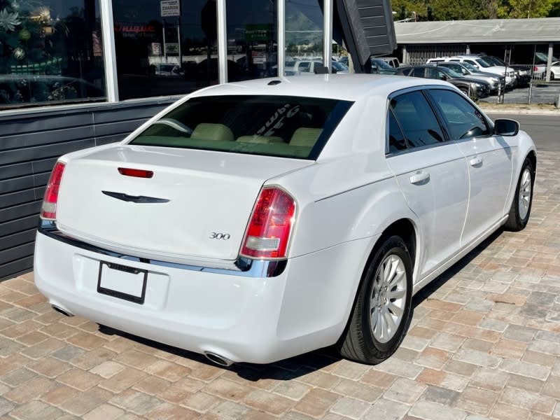 CHRYSLER 300C 2013 price Call for Pricing.