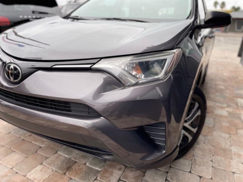 TOYOTA RAV4 2017 price $16,980