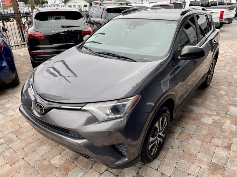 TOYOTA RAV4 2017 price $16,980