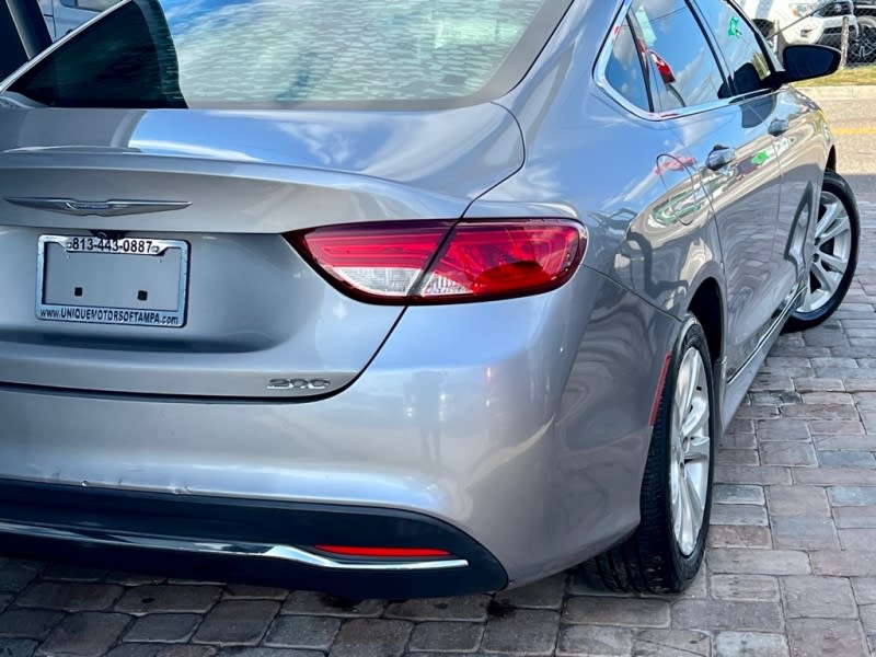 CHRYSLER 200 2016 price $12,990