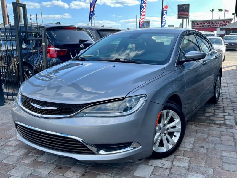 CHRYSLER 200 2016 price $12,990