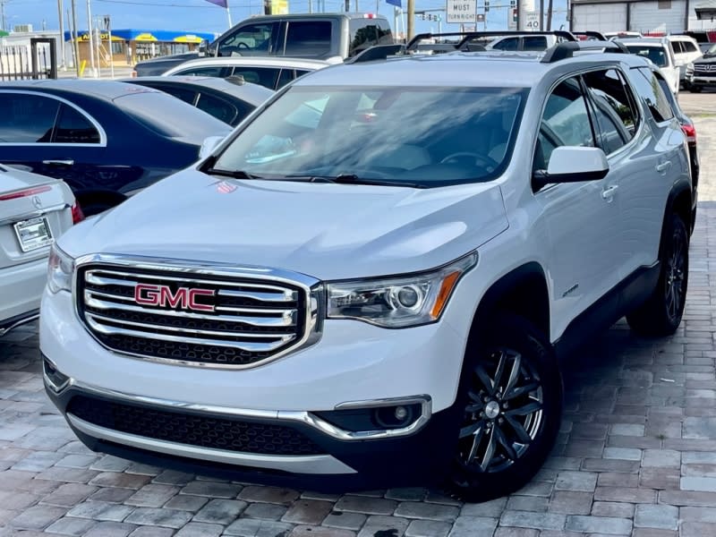 GMC ACADIA 2017 price $23,490