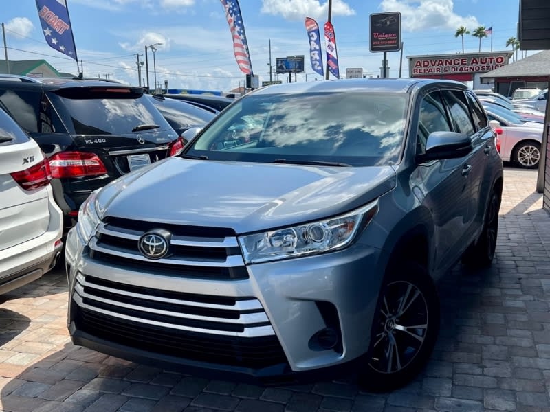 TOYOTA HIGHLANDER 2018 price $21,995