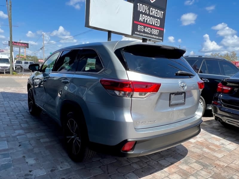 TOYOTA HIGHLANDER 2018 price $21,995