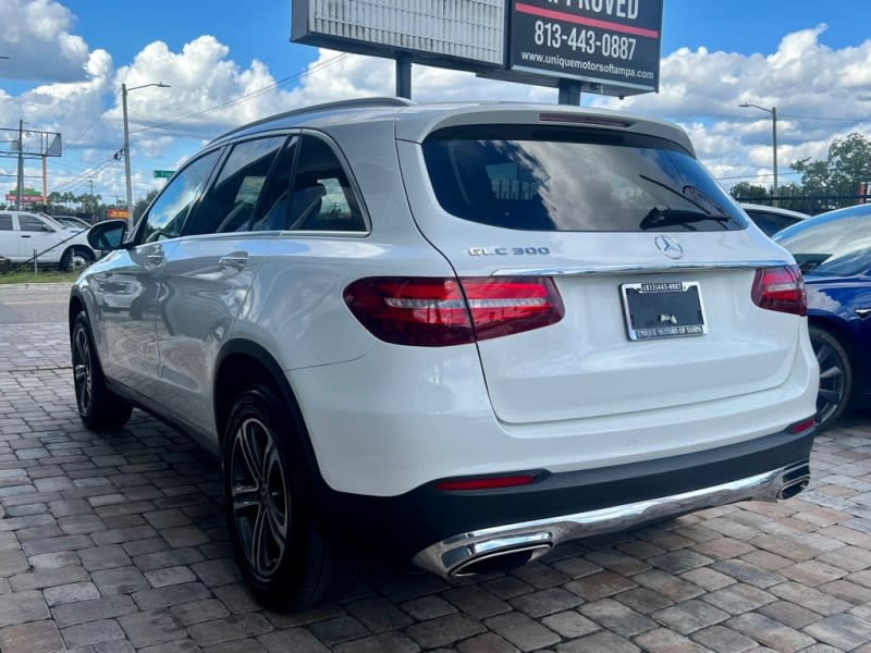 MERCEDES-BENZ GLC 2018 price $26,980