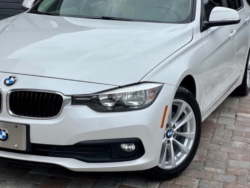 BMW 320 2016 price $16,980