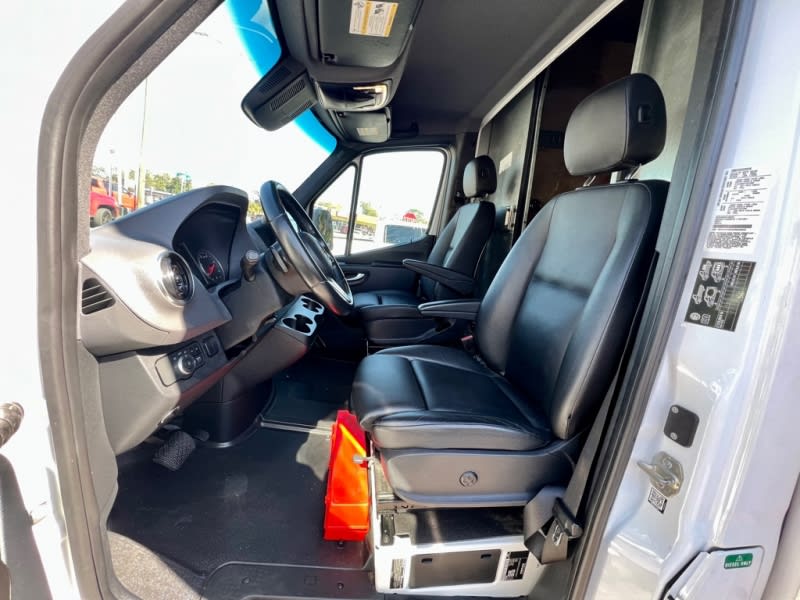 MERCEDES-BENZ SPRINTER 2019 price $59,990