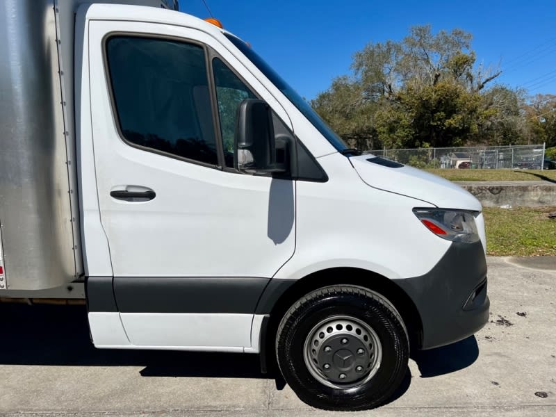 MERCEDES-BENZ SPRINTER 2019 price $62,880