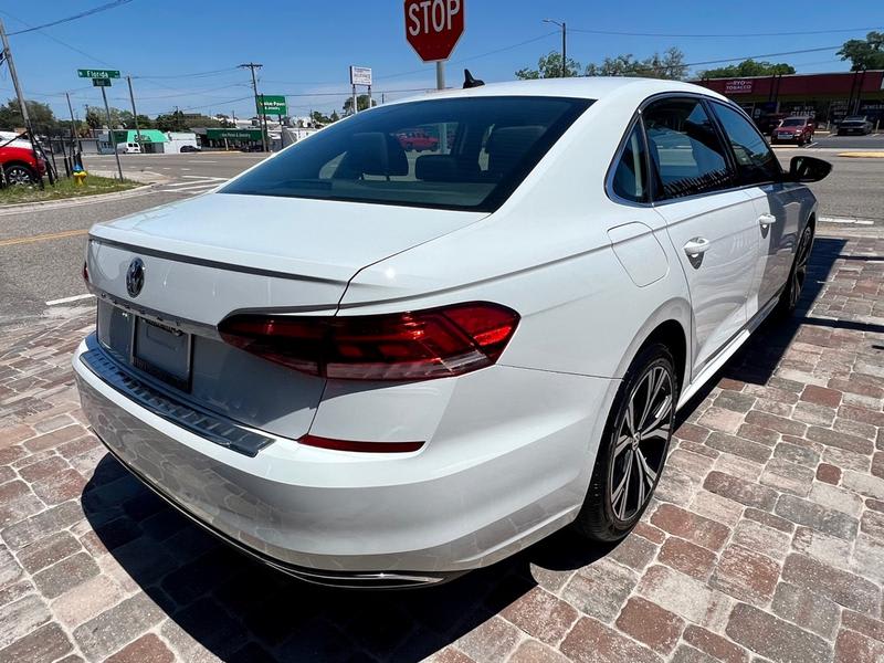 VOLKSWAGEN PASSAT 2021 price $20,980