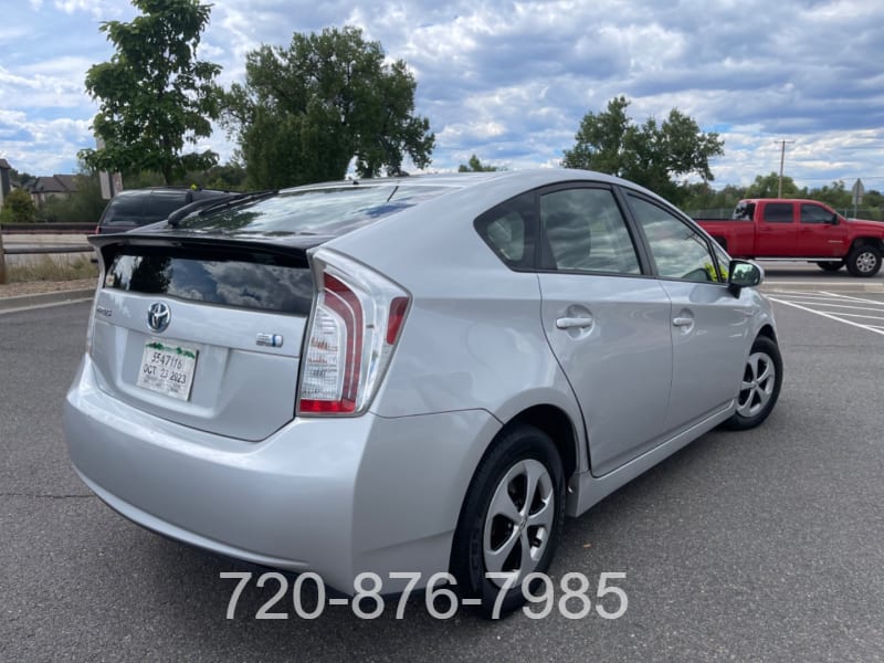 Toyota Prius 2013 price $8,500