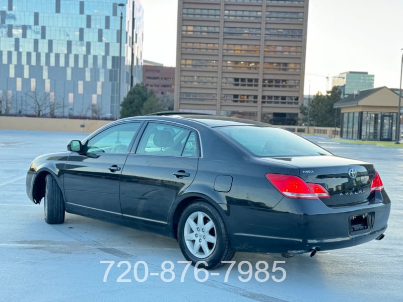 Toyota Avalon 2006 price $5,500