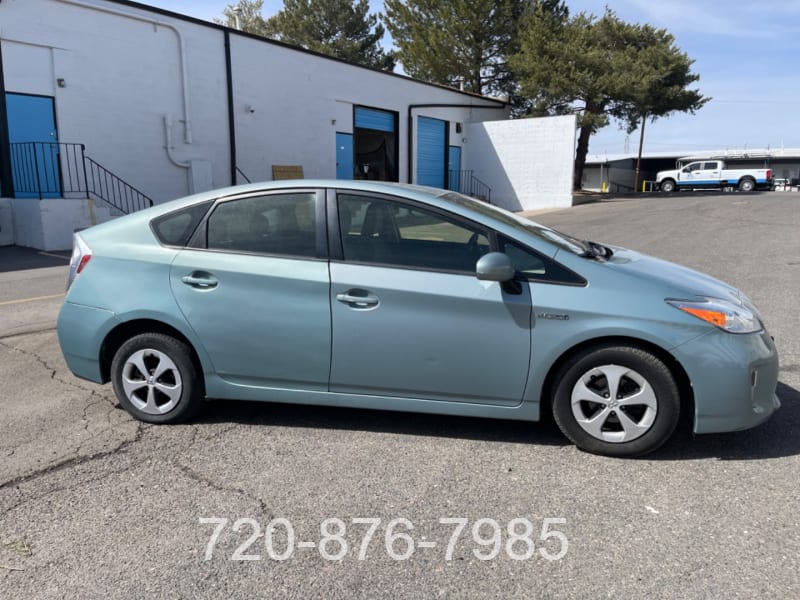 Toyota Prius 2015 price $9,950