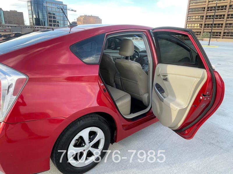 Toyota Prius 2012 price $9,700