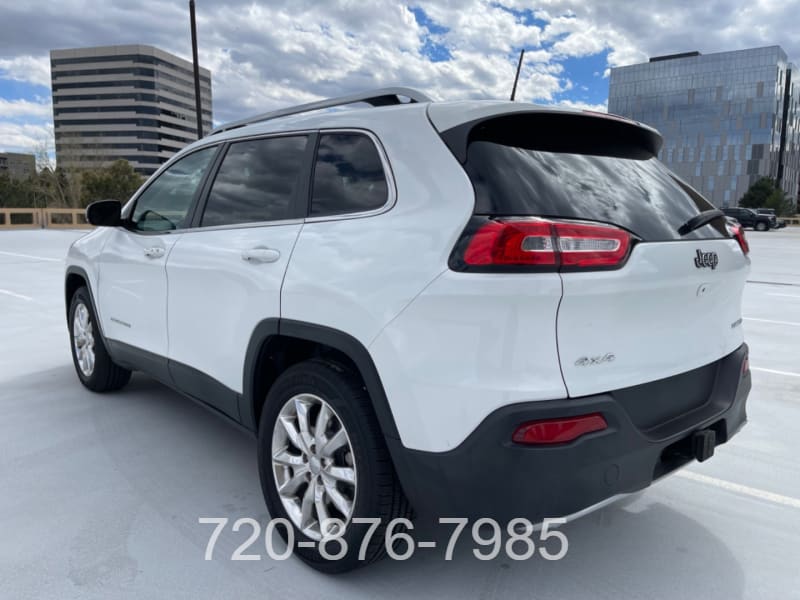 Jeep Cherokee 2016 price $12,800