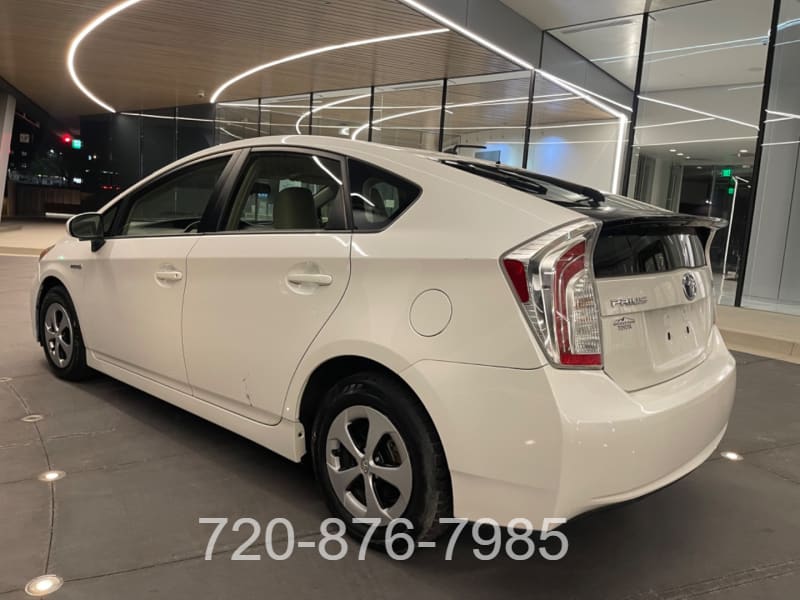 Toyota Prius 2012 price $9,150