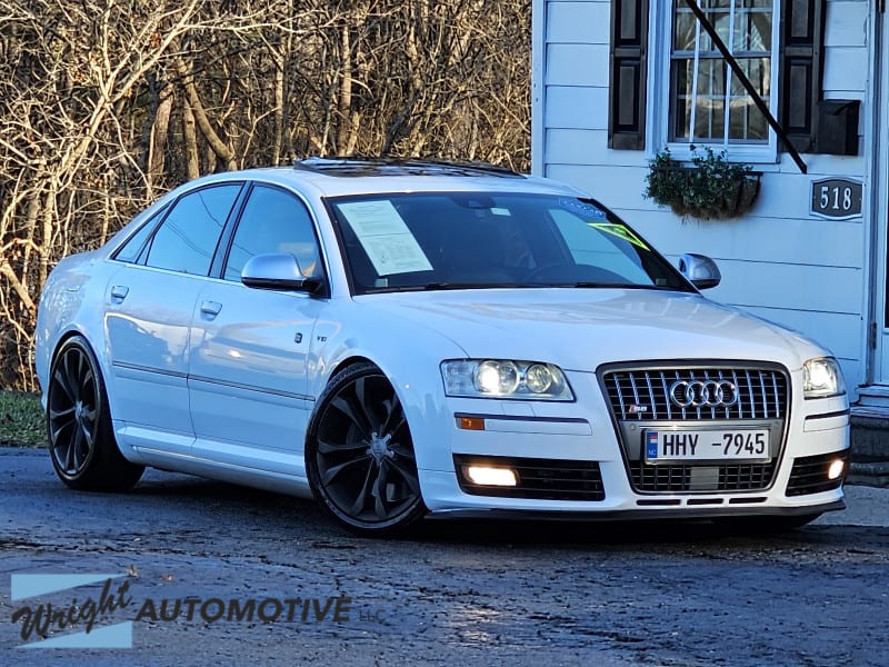 Audi S8 2009 price $19,800