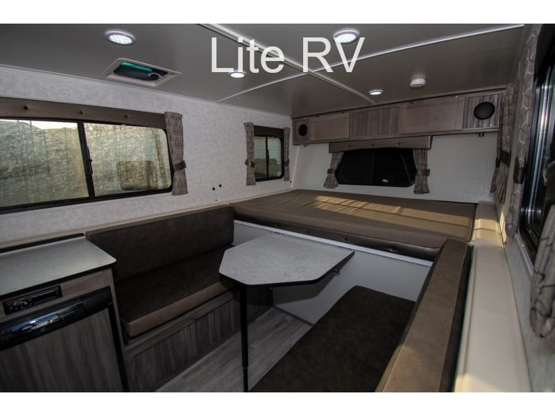 Trailmanor 2720QB 2024 price $36,999