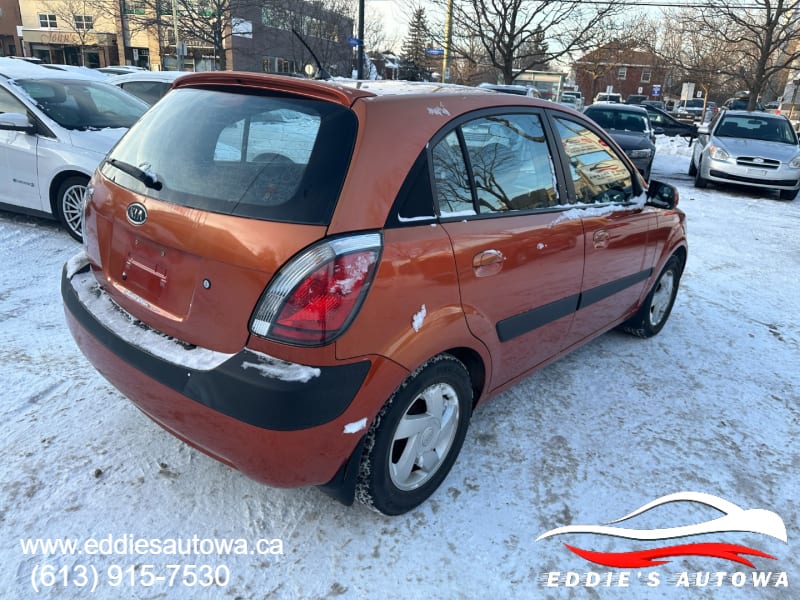 Kia Rio 2006 price $4,200