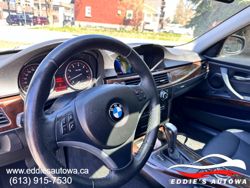 BMW 3-Series 2011 price $10,950