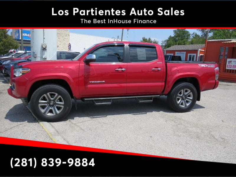 Toyota Tacoma 2018 price $6,995