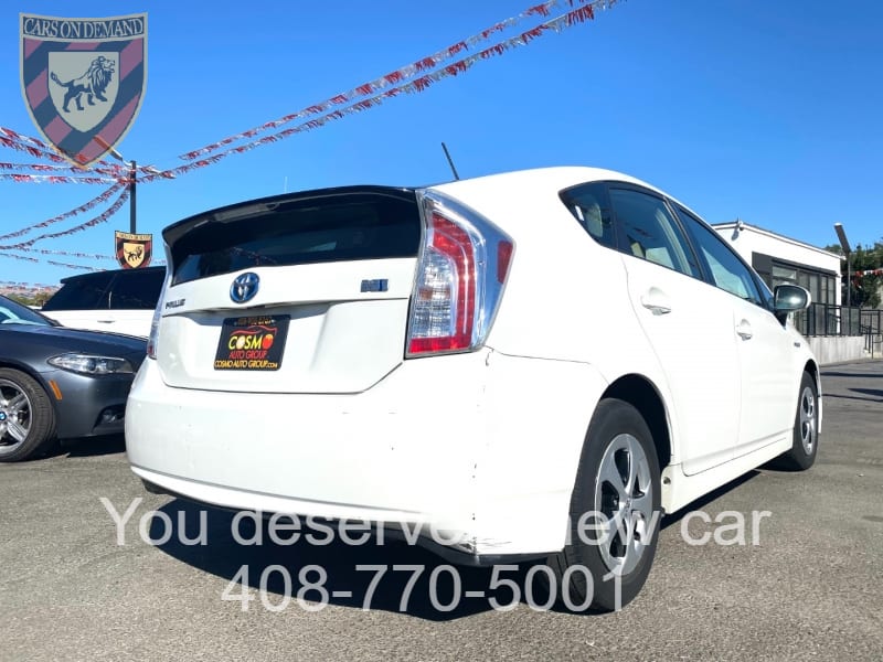 Toyota Prius 2012 price Call for Pricing.