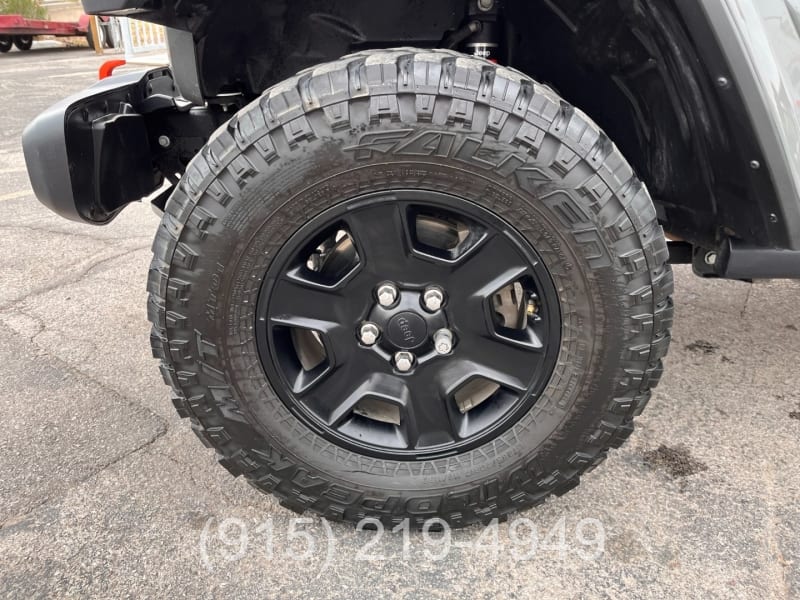 Jeep Gladiator 2021 price $53,995