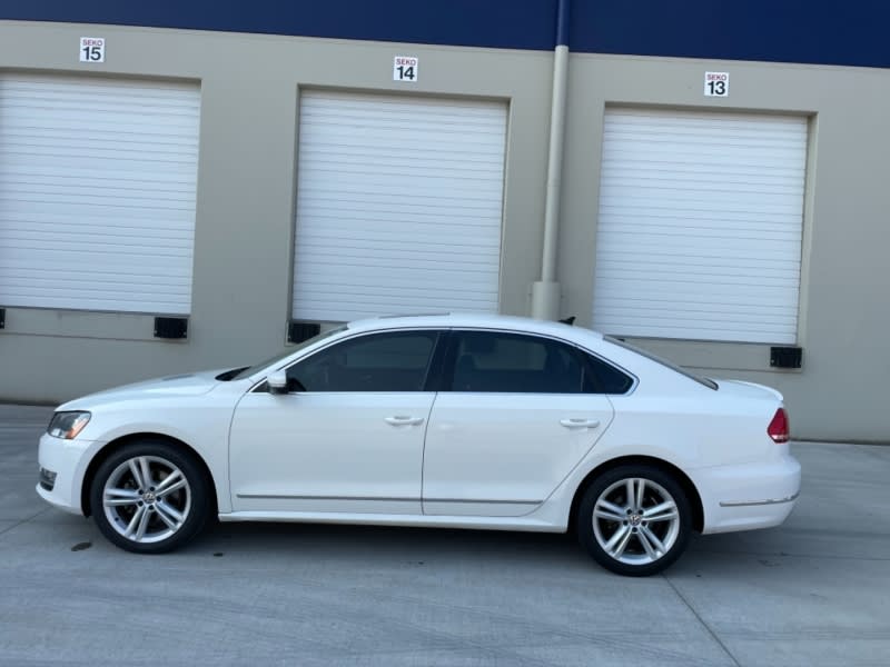 Volkswagen Passat 2014 price $12,900