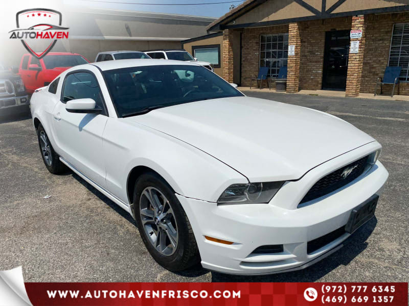 FORD MUSTANG 2013 price $10,990