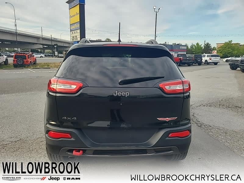 Jeep Cherokee 2017 price Call for Pricing.