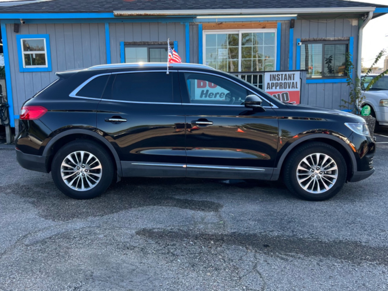 Lincoln MKX 2018 price $19,995