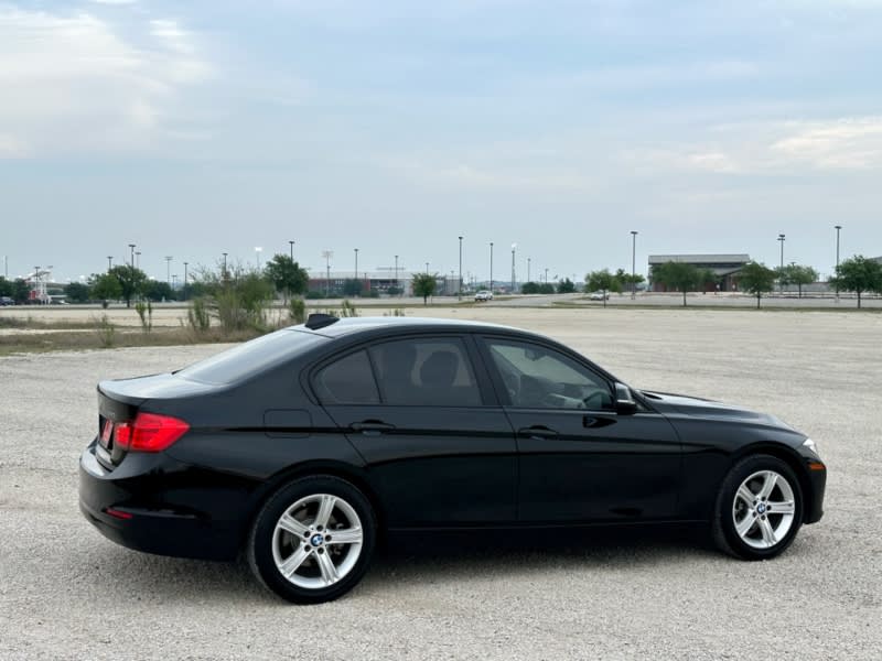 BMW 3-Series 2015 price $13,888