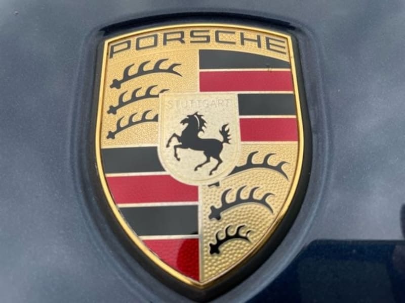 Porsche Cayenne 2013 price $33,888