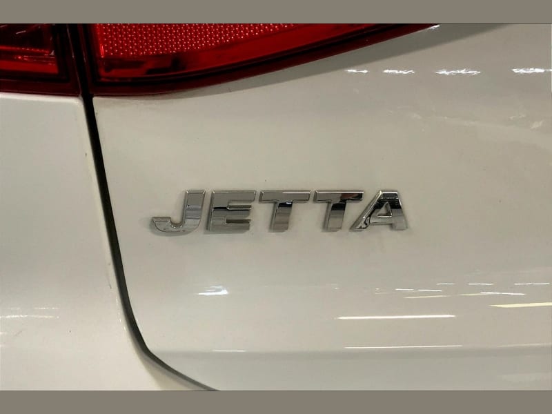 Volkswagen Jetta Sedan 2015 price $12,995